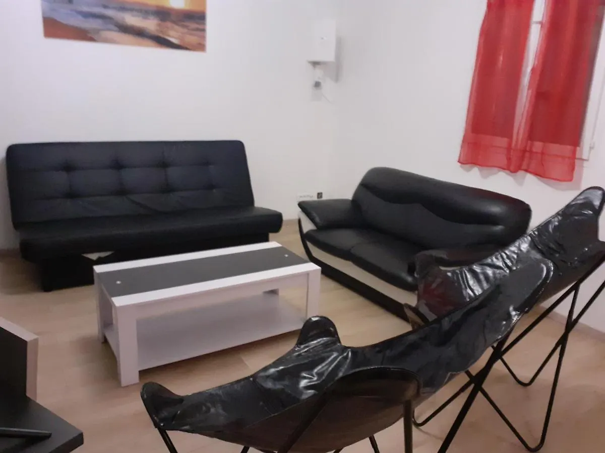 Les Papyrus Avec Draps Villa Arles